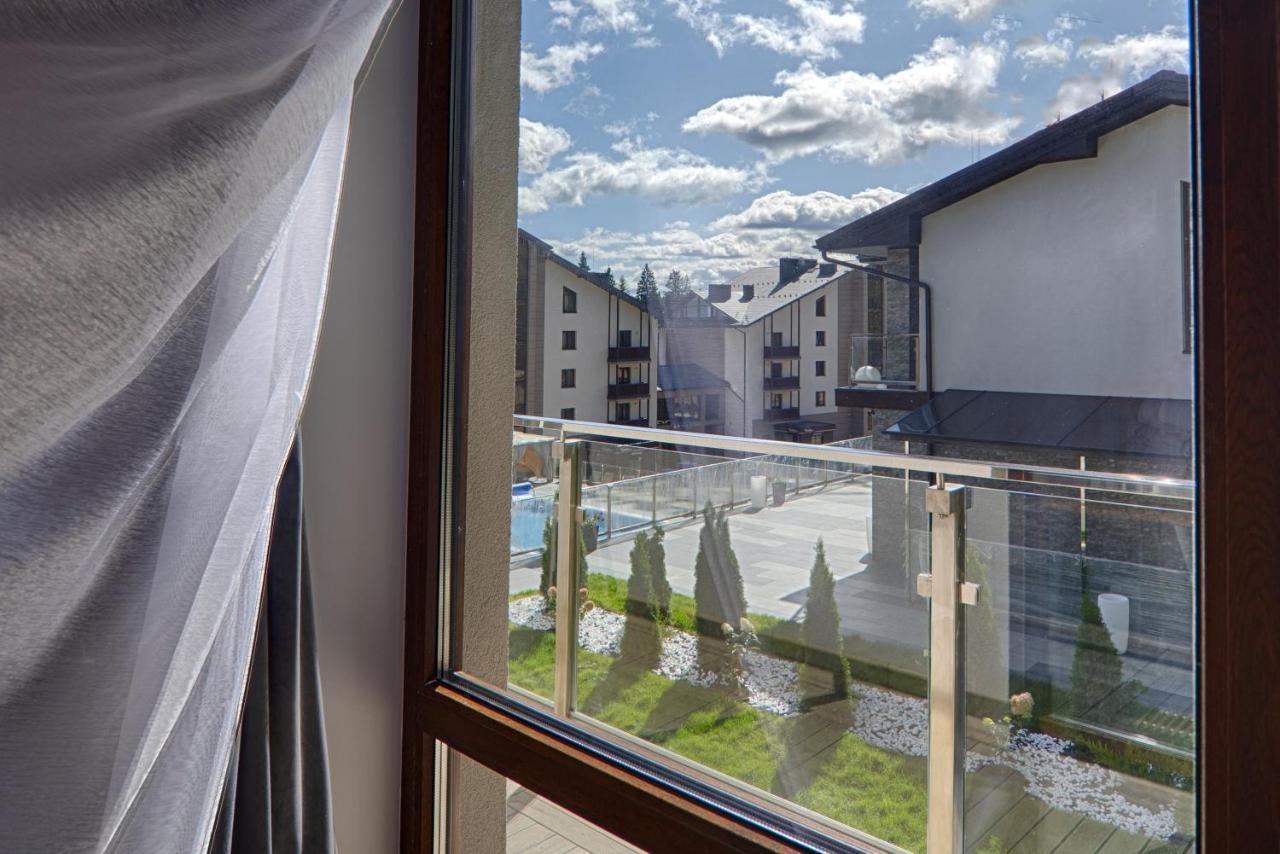 Karpatski & Hotel 2*