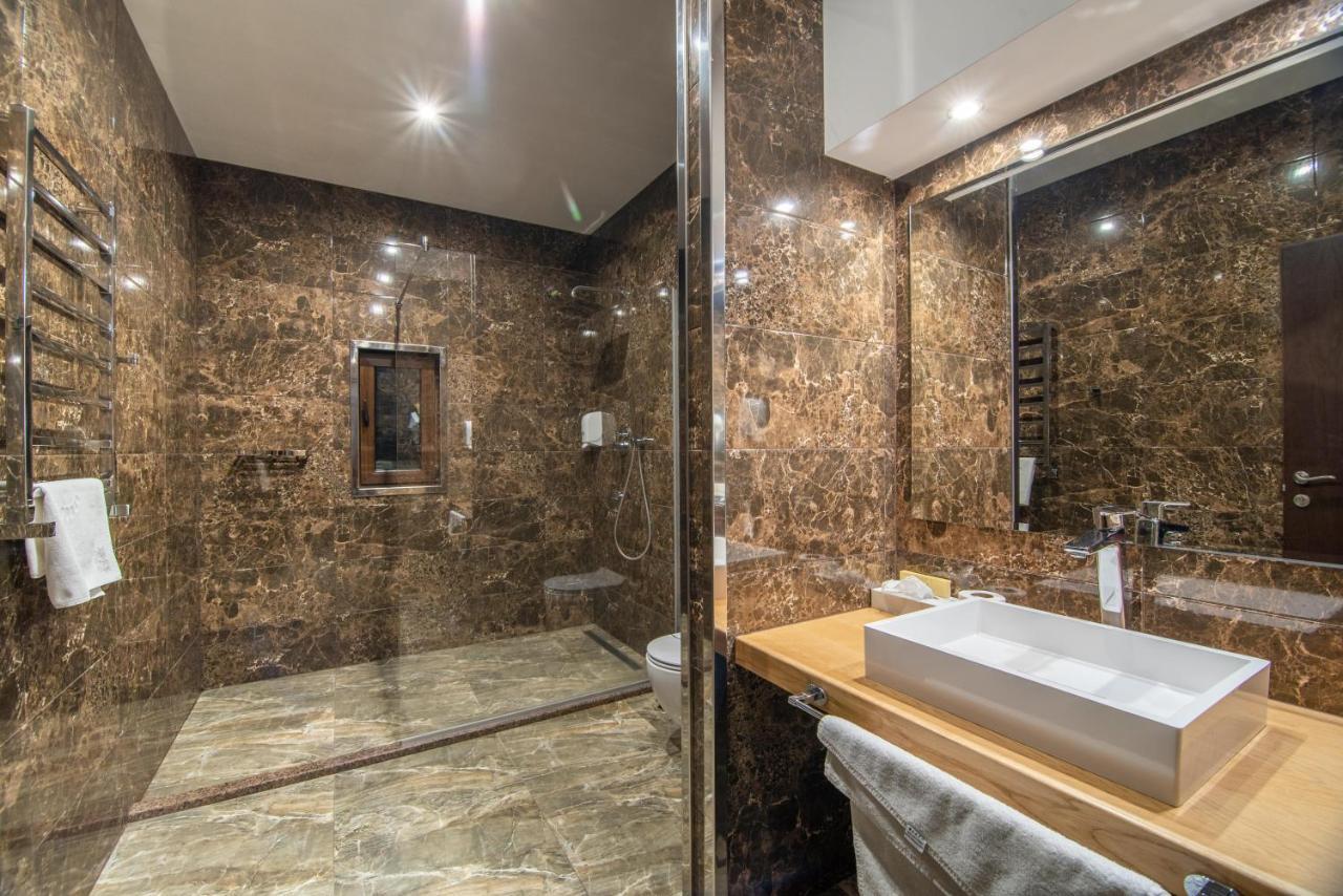 Hotel Karpatski & 2*